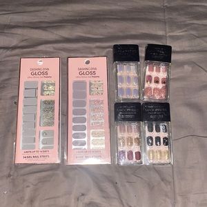 Dashing diva press on nails and nail strips